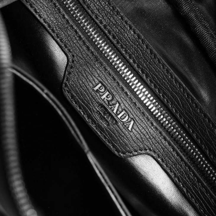 Picture of Prada Mens Bags _SKUfw200716126fw